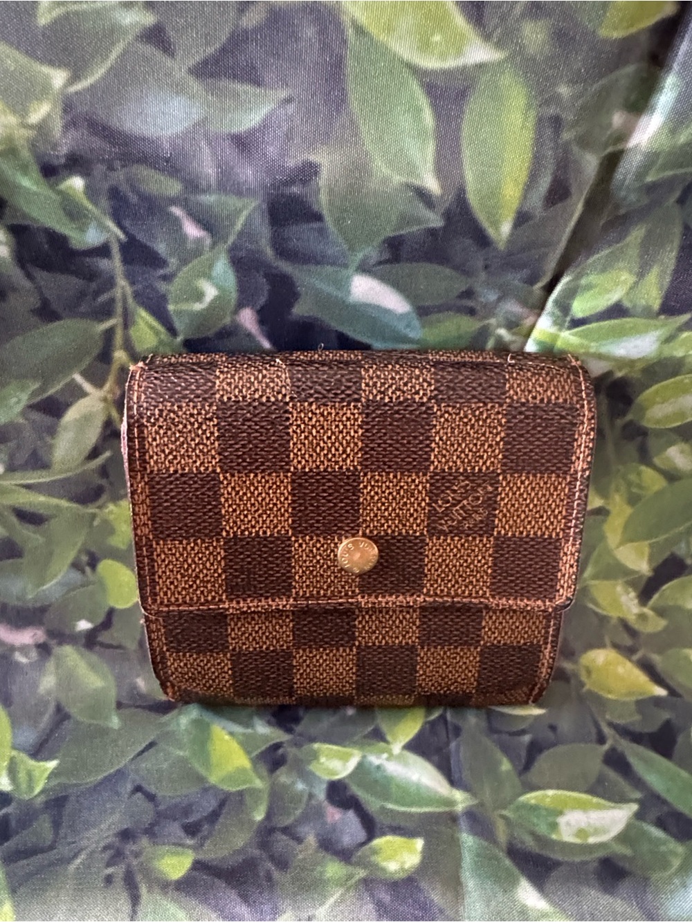 Louis Vuitton Damier Ebene Elise Wallet